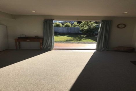 Photo of property in 27 Fitzgerald Street, Whitecliffs, Coalgate, 7673