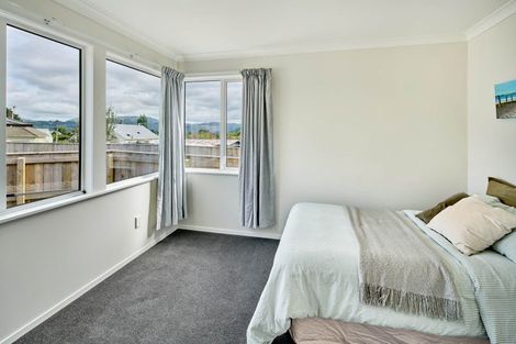 Photo of property in 18 Toomath Street, Naenae, Lower Hutt, 5011