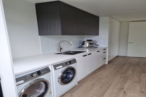 Photo of property in 4a Manon Crescent, Greenhithe, Auckland, 0632