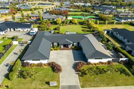 Photo of property in 35 Rossington Drive, West Melton, 7618