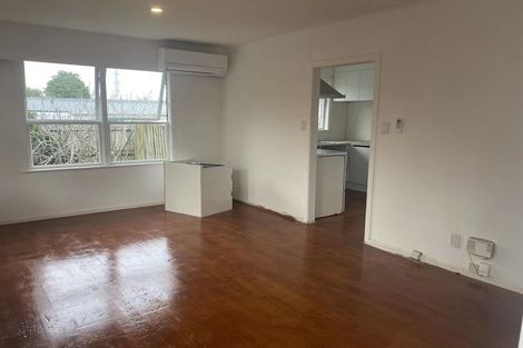 Photo of property in 42a Dale Crescent, Pakuranga, Auckland, 2010