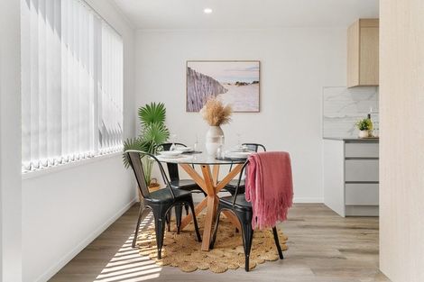 Photo of property in 1/47 Taitimu Drive, Weymouth, Auckland, 2103