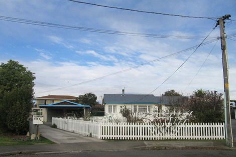 Photo of property in 206 Caroline Place, Mayfair, Hastings, 4122