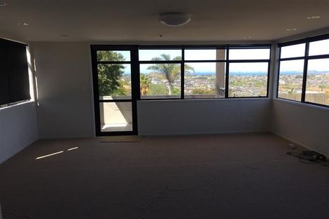 Photo of property in 177 Lonely Track Road, Albany Heights, Auckland, 0632