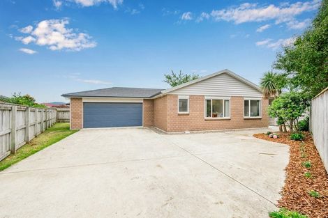 Photo of property in 1b Trusham Court, Paraparaumu, 5032