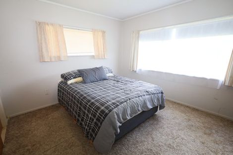 Photo of property in 1 Chevron Drive, Bellevue, Tauranga, 3110