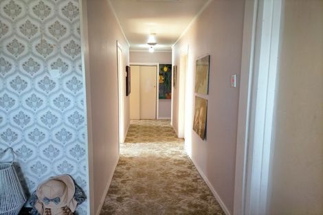 Photo of property in 41 Swinburn Street, Dannevirke, 4930