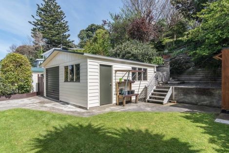 Photo of property in 91 Renown Road, Raumati South, Paraparaumu, 5032