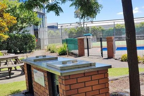 Photo of property in 3j/10 Crown Lynn Place, New Lynn, Auckland, 0600