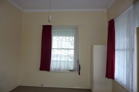 Photo of property in 95 Peel Street, Westport, 7825