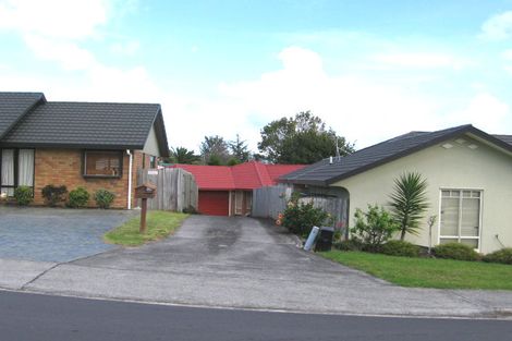 Photo of property in 51 Kingdale Road, Henderson, Auckland, 0610