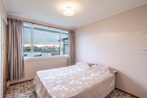 Photo of property in 2 Kinmont Crescent, Newfield, Invercargill, 9812