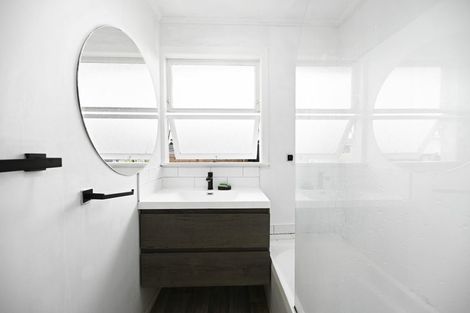 Photo of property in 10 Bremridge Place, Melville, Hamilton, 3206