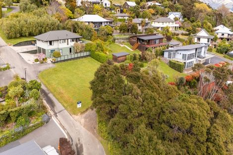 Photo of property in 8 Vangioni Lane, Akaroa, 7520