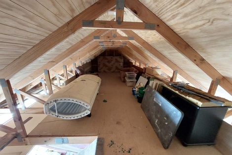 Photo of property in 54 Whakapirau Road, Maungaturoto, 0583