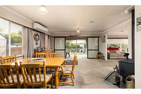 Photo of property in 11 Oxford Street, Waimate, 7924