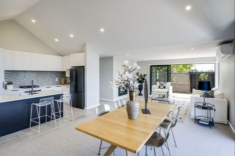 Photo of property in 30a Lucknow Road, Havelock North, 4130