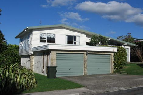 Photo of property in 36 Cranwell Street, Churton Park, Wellington, 6037