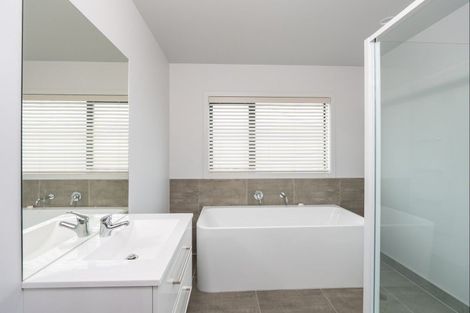 Photo of property in 16 Tawhai Crescent, Wharewaka, Taupo, 3330