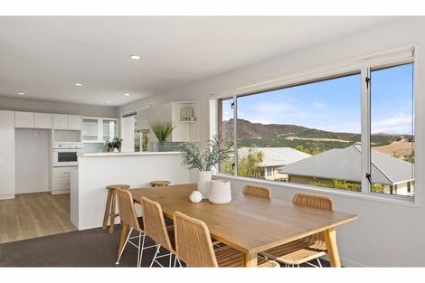 Photo of property in 118 Dyers Pass Road, Cashmere, Christchurch, 8022