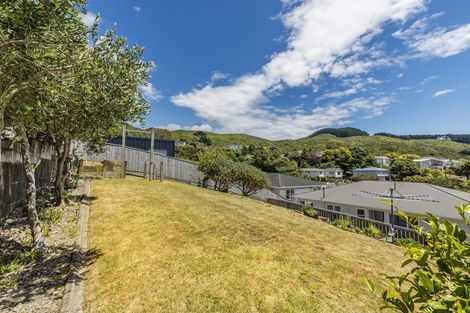 Photo of property in 19 Pembroke Street, Tawa, Wellington, 5028