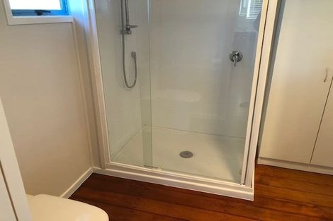 Photo of property in 65 Tane Road, Laingholm, Auckland, 0604