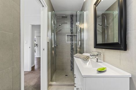 Photo of property in 80b Moore Street, Howick, Auckland, 2014