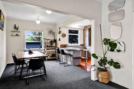 Photo of property in 24 Sanders Avenue, Westown, New Plymouth, 4310