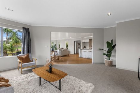 Photo of property in 13 Olive Close, Omokoroa, 3114