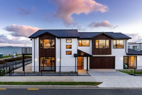 Photo of property in 1 Turbine Way, Hobsonville, Auckland, 0616