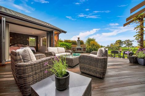 Photo of property in 569 Smart Road, Hillsborough, New Plymouth, 4372