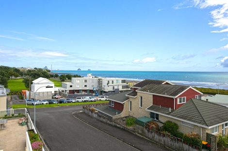 Photo of property in 6 Hamblyn Street, Strandon, New Plymouth, 4312