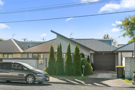 Photo of property in 96b Packe Street, Edgeware, Christchurch, 8013