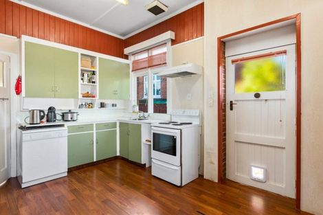 Photo of property in 43 Stanley Street, Kenmure, Dunedin, 9011