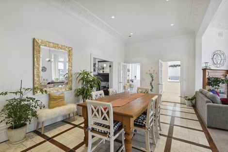 Photo of property in 2/219 The Terrace, Wellington Central, Wellington, 6011