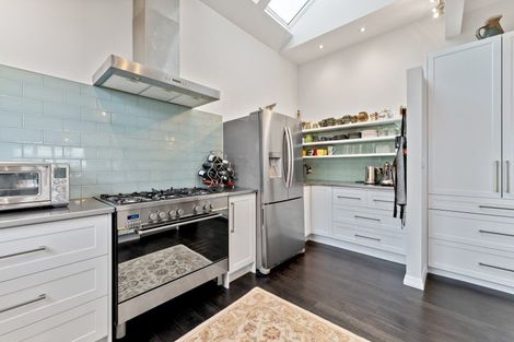 Photo of property in 56 Norfolk Street, Saint Clair, Dunedin, 9012