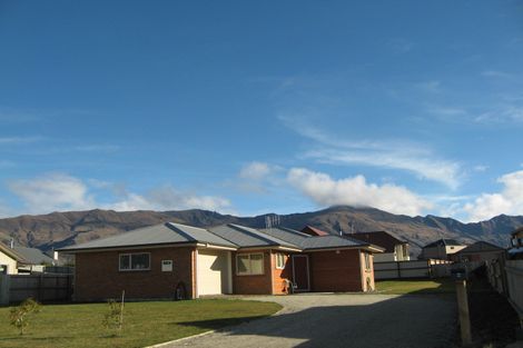 Photo of property in 6 Perrow Street, Wanaka, 9305