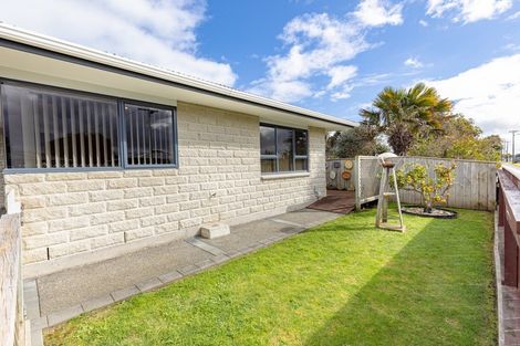 Photo of property in 19a Polson Street, Castlecliff, Whanganui, 4501