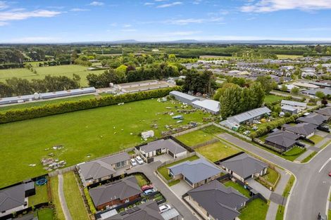 Photo of property in 16 Mary Carpenter Avenue, Yaldhurst, Christchurch, 8042