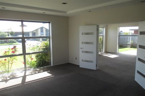 Photo of property in 6 Rosario Place, Aidanfield, Christchurch, 8025