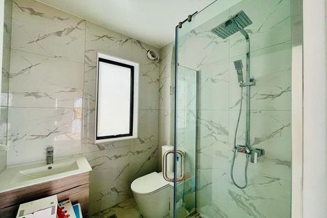 Photo of property in 69 Clevedon Road, Papakura, 2110