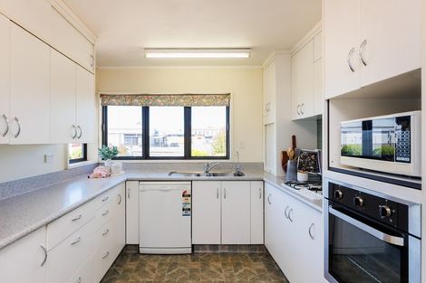 Photo of property in 54 Warwick Street, Feilding, 4702