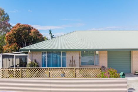 Photo of property in 5 Herbert Street, Waimate, 7924