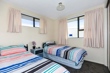 Photo of property in 2/19 Arkwright Place, Halswell, Christchurch, 8025