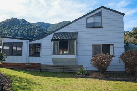 Photo of property in 53 Porika Road, Rotoroa, Murchison, 7077