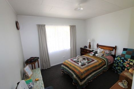 Photo of property in 1/25 Chesham Avenue, Waipahihi, Taupo, 3330