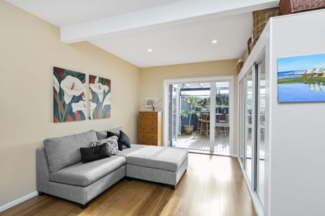 Photo of property in 2 Orissa Crescent, Broadmeadows, Wellington, 6035