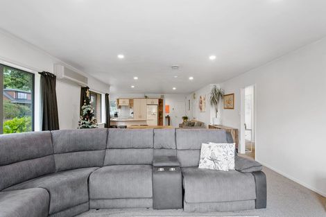 Photo of property in 82b Kawaha Point Road, Kawaha Point, Rotorua, 3010