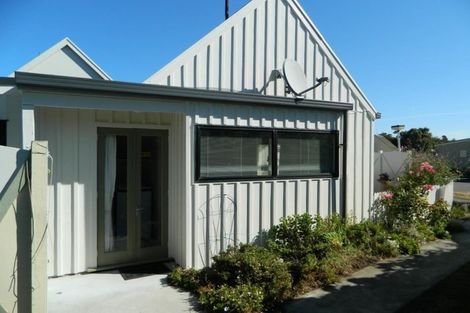 Photo of property in 49 Grantley Street, New Brighton, Christchurch, 8083