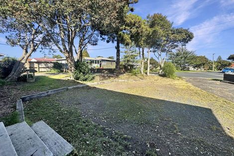 Photo of property in 11 Rowan Terrace, Te Atatu South, Auckland, 0610